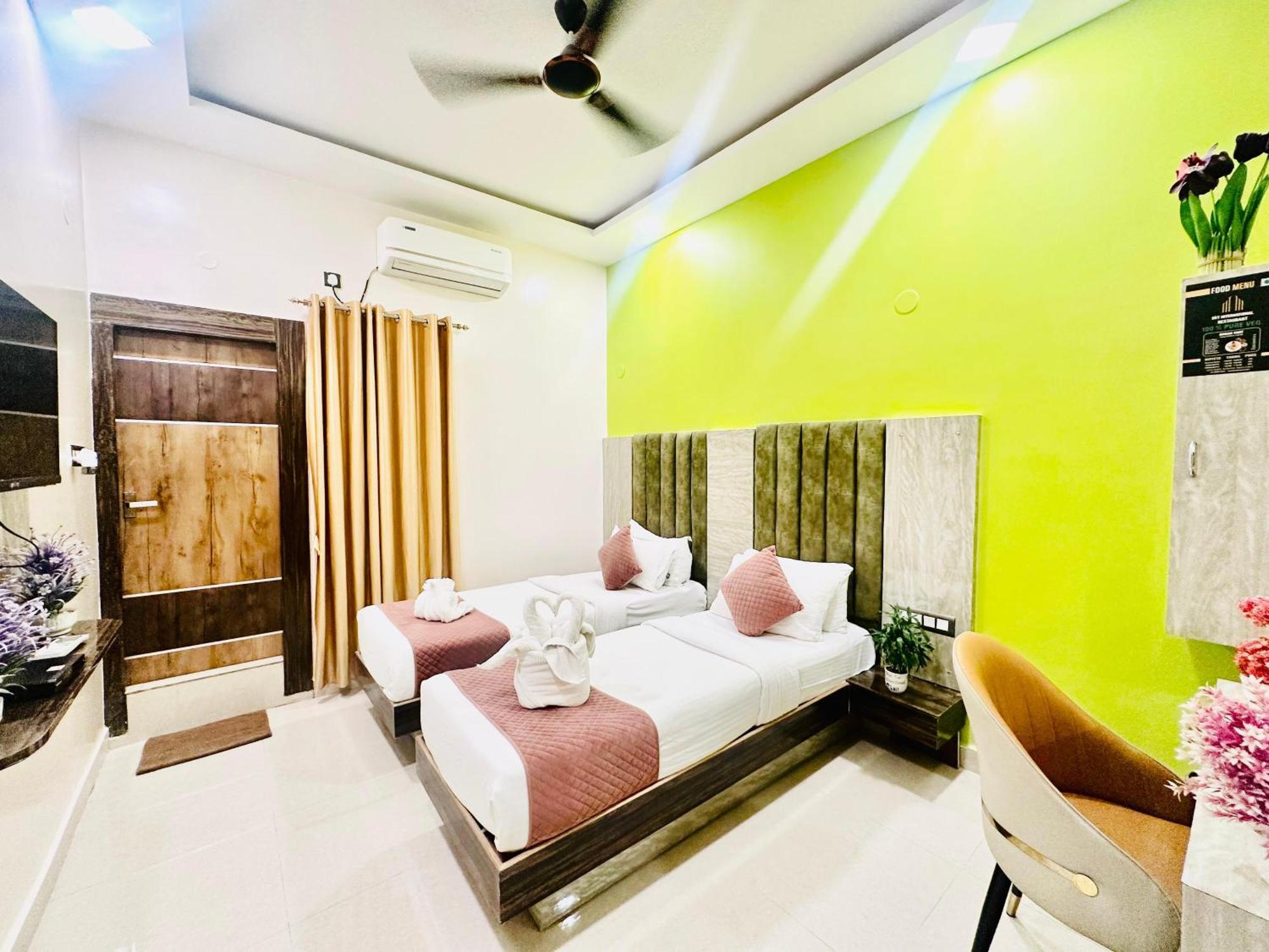 Hotel Sky International- Airport Zone Hyderabad Шамшабад Экстерьер фото